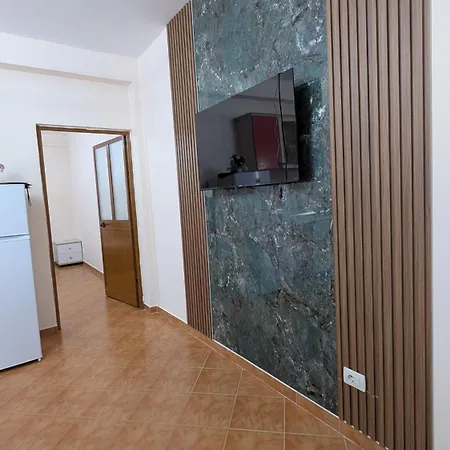 Tirana City Apartment Apartment *