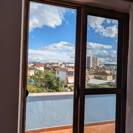 Apartment Tirana City Apartment *